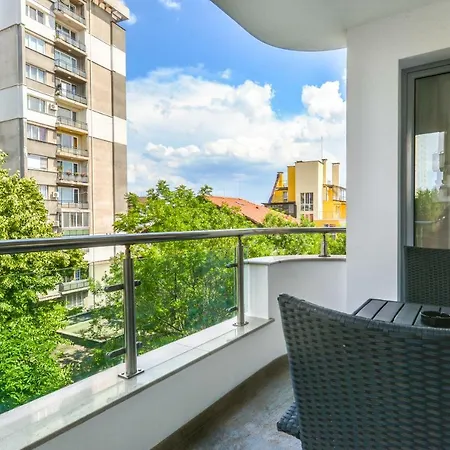 The M Place By Flat Mаnager Apartmán *